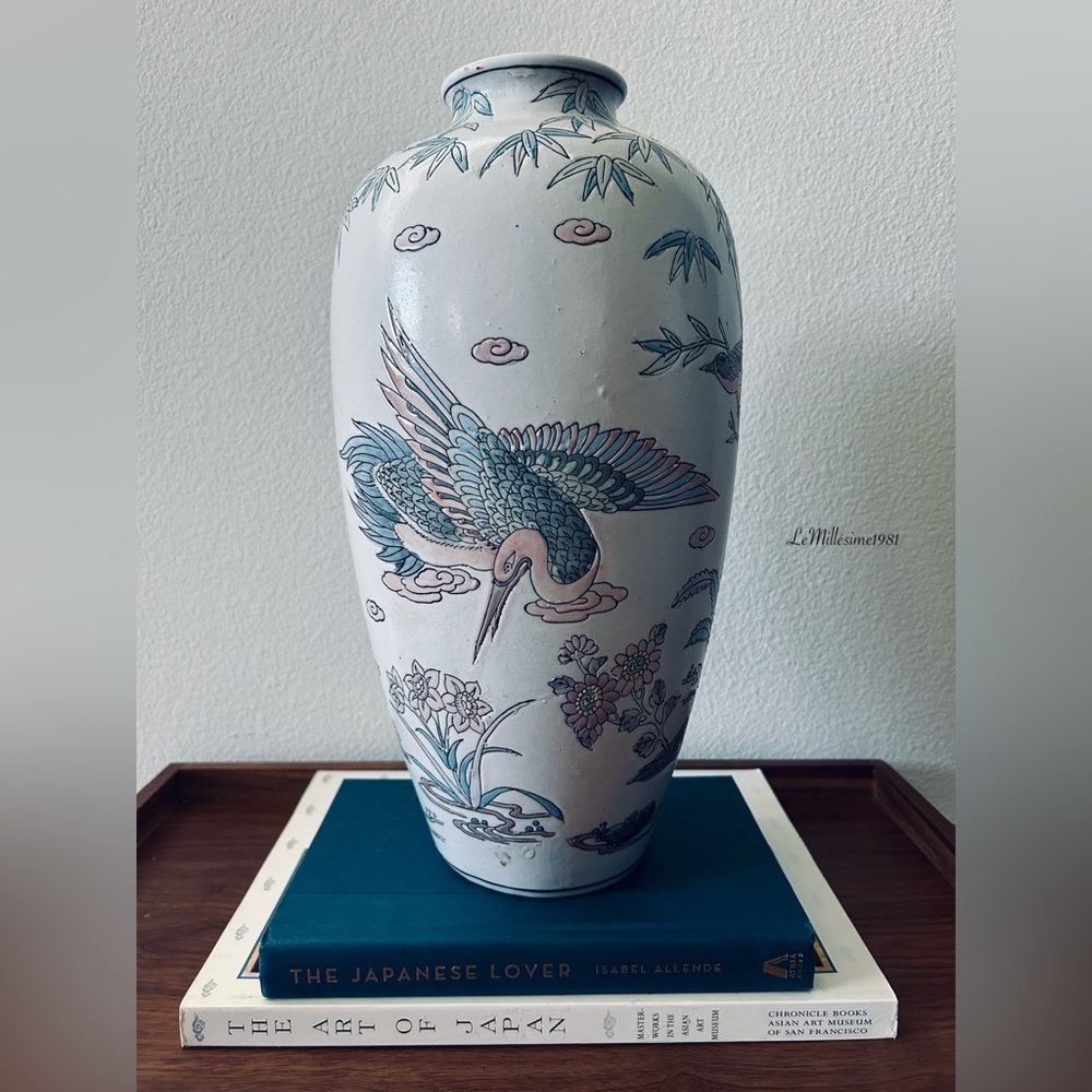 🛑SOLD🛑 Late 20th Century Large Chinoiserie Vase With Birds in Lotus - Picture 1 of 7